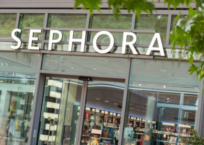 Agencement du nouveau Sephora au centre commercial Neyrpic